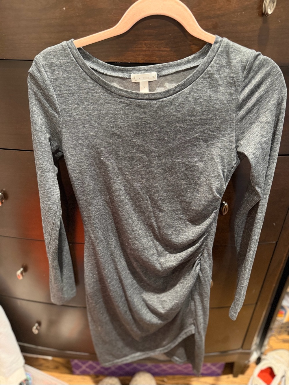 Leith Long Sleeve Ruched Side Top - Heather Gray